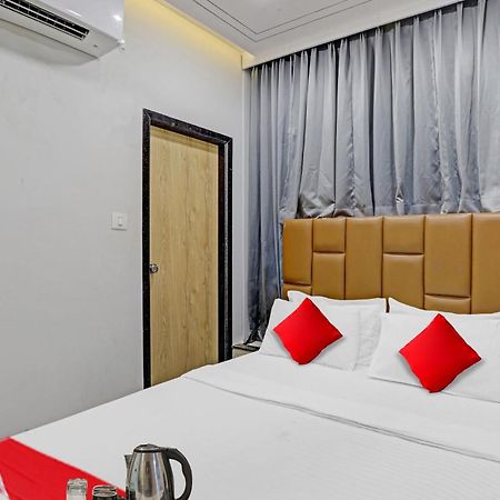 Hotel O Royal Orbit Surat Dış mekan fotoğraf
