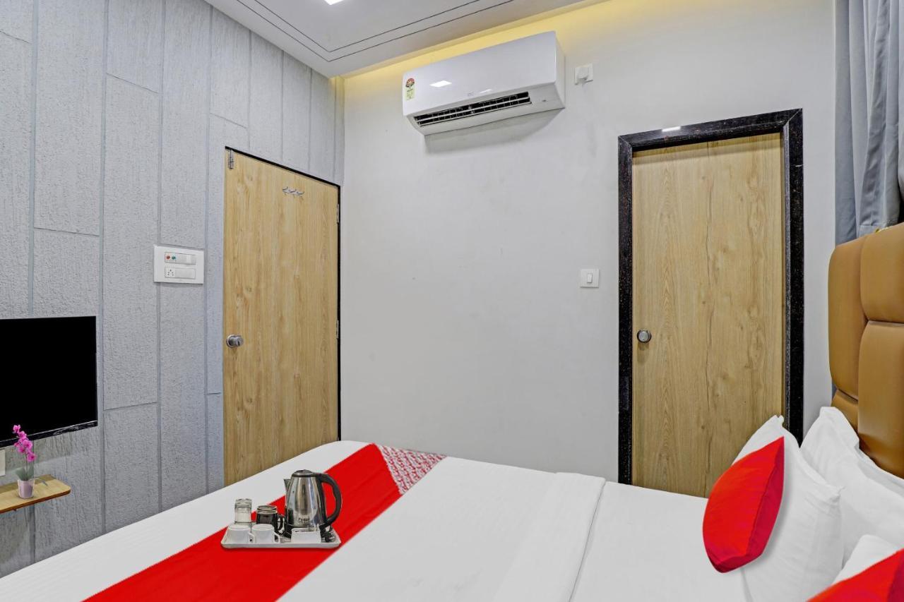 Hotel O Royal Orbit Surat Dış mekan fotoğraf